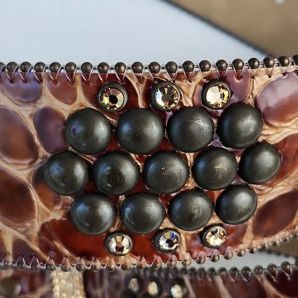 B.B. SIMON SWAROVSKI CRYSTALS AND ITALIAN LEATHER BELT - Picture 5 of 14